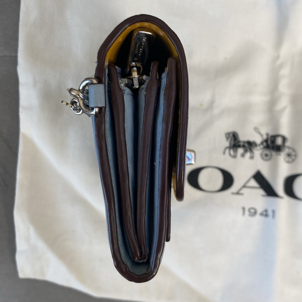 Coach colorblock Turnlock wallet in Coneflower - Picture 8 of 9